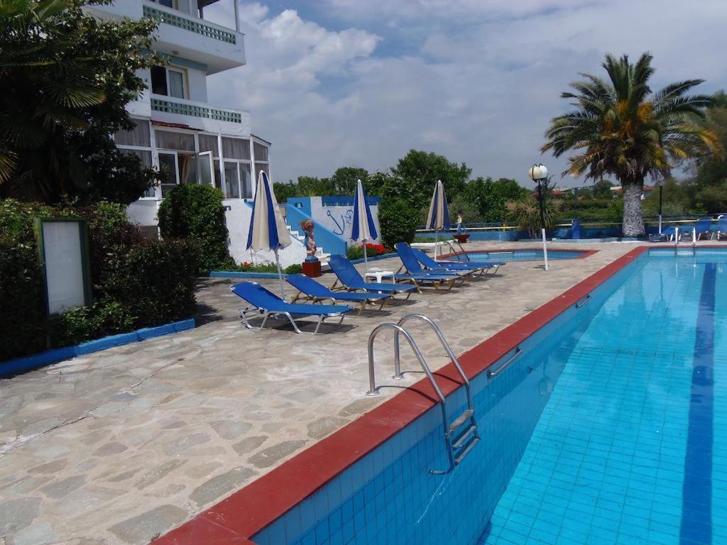 Great Alexander Hotel Литохоро Экстерьер фото